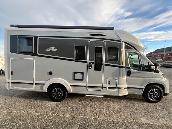 Laika Ecovip L3019 Titanio, 2-Enkle senger, Senkeseng, Truma 6EH, Dobbeltbunn, Vinterisolert, NY 2026, 8-trinn, 10års tetthetsgaranti, 5år garanti 4 of 5
