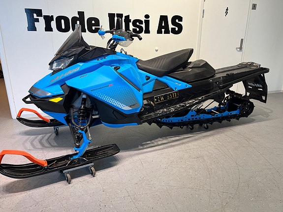 Ski-doo Backcountry X 146" 850 E-TEC