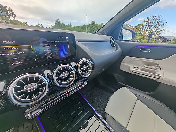 Mercedes-Benz B180 d 15 of 18
