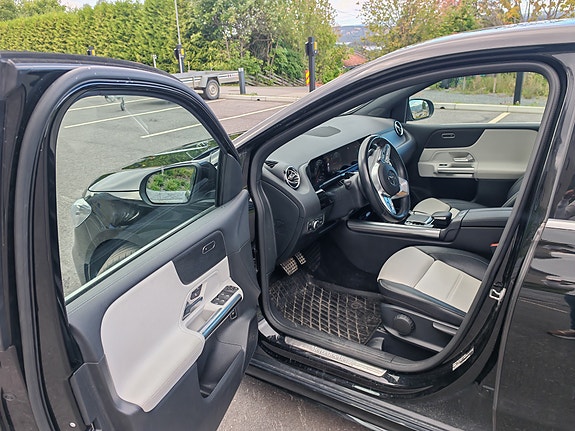 Mercedes-Benz B180 d 7 of 18