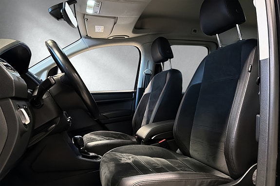Volkswagen Caddy Maxi 27 of 30