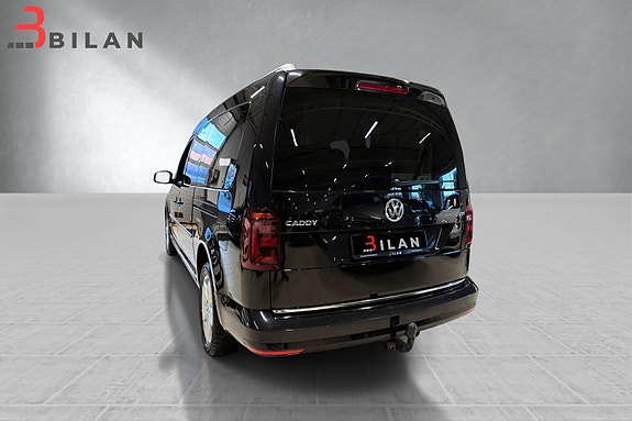 Volkswagen Caddy Maxi 12 of 30