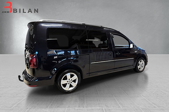 Volkswagen Caddy Maxi 18 of 30