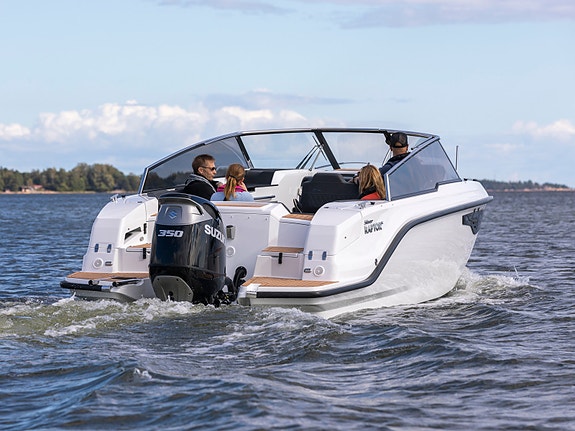 Silver Raptor DCz m/350 hk - Leveringsklar - Står utstilt i vår utstillingshall