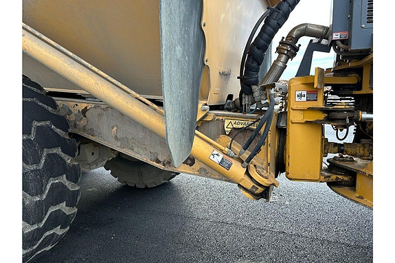 Bell B 40 D 17 of 30