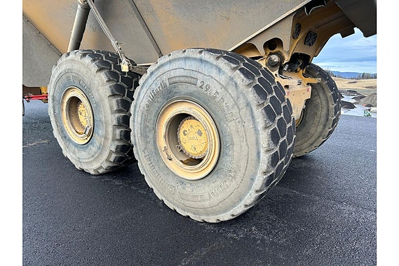 Bell B 40 D 24 of 30
