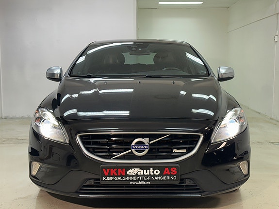 Volvo V40 5 of 5