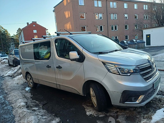 Renault Trafic 2 of 4
