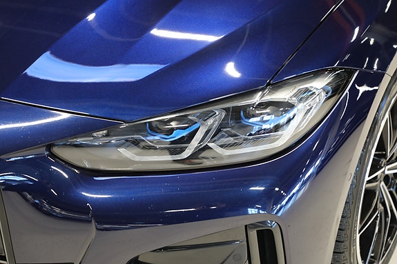 BMW i4 8 of 30