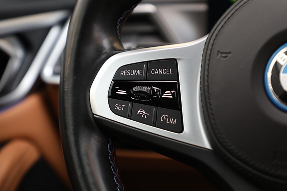 BMW i4 17 of 30