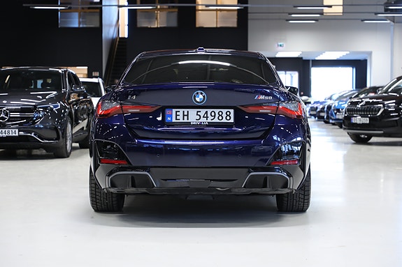 BMW i4 7 of 30