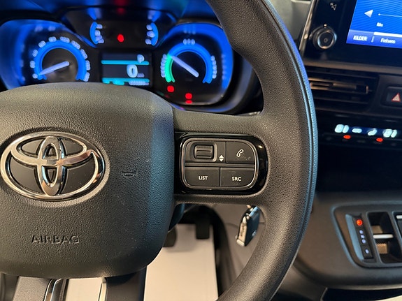 Toyota Proace City 7 of 15