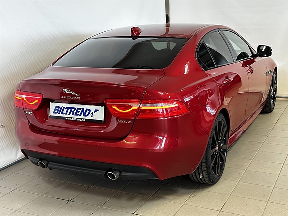 Jaguar XE 5 of 21