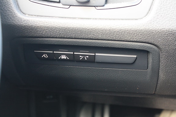 BMW 320d 26 of 30