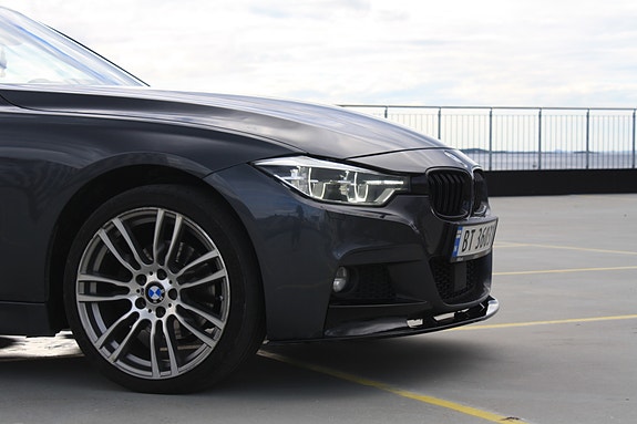 BMW 320d 21 of 30