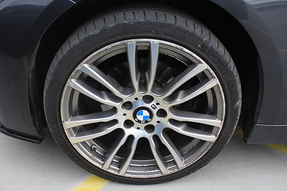 BMW 320d 11 of 30