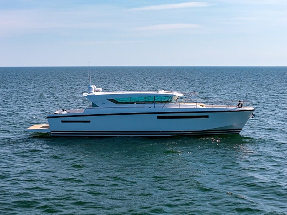 - NY - DELTA Powerboats 54 - IPS - 3 Kabiner - CARBON 3 of 5