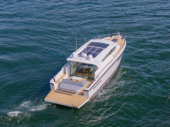 - NY - DELTA Powerboats 54 - IPS - 3 Kabiner - CARBON 5 of 5