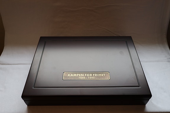 Product image 2 of 7
