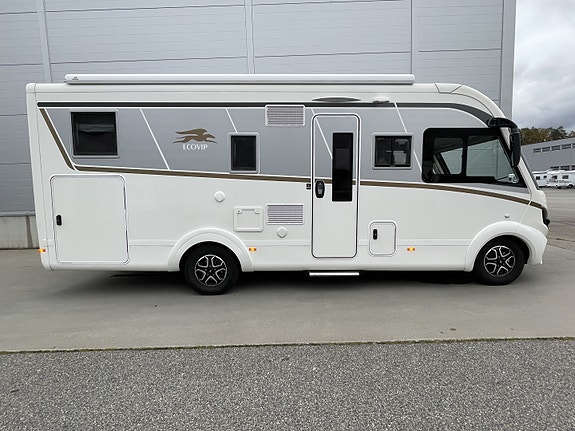 Laika Ecovip H 4109 // NESTEN NY, FULLT UTRUSTET OG KLAR FOR TUR! 2 of 5