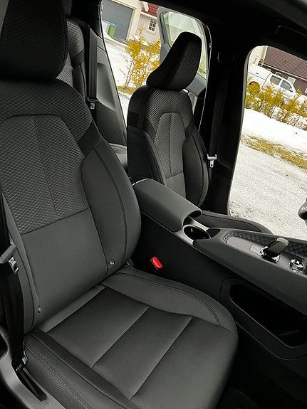 Polestar 2 14 of 17