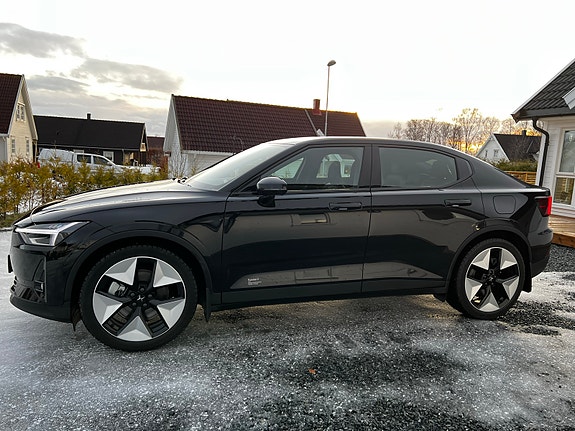 Polestar 2 5 of 17