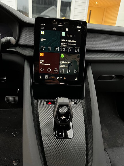 Polestar 2 10 of 17