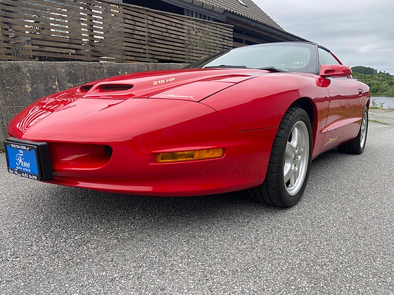 Pontiac Firebird 14 of 30