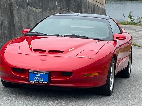 Pontiac Firebird 2 of 30