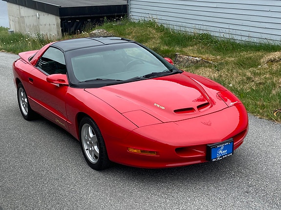Pontiac Firebird 8 of 30