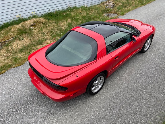 Pontiac Firebird 5 of 30