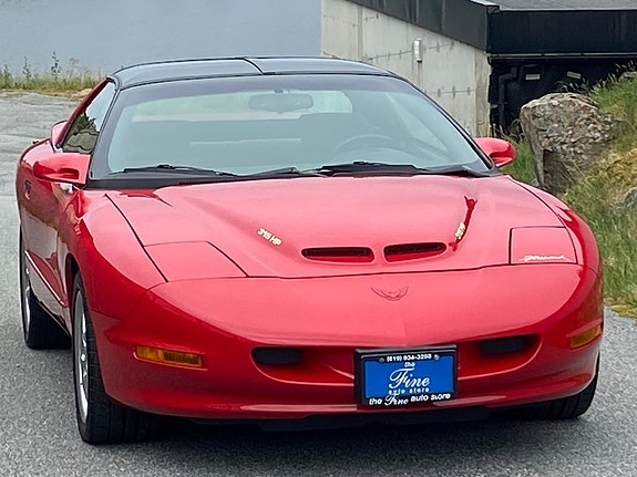 Pontiac Firebird 3 of 30