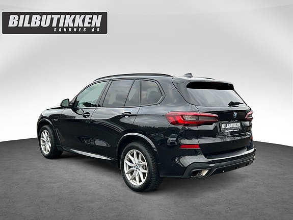 BMW X5 3 of 5