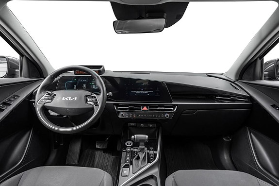 Digital cluster og touchskjerm med integrert Apple CarPlay-tilkobling.