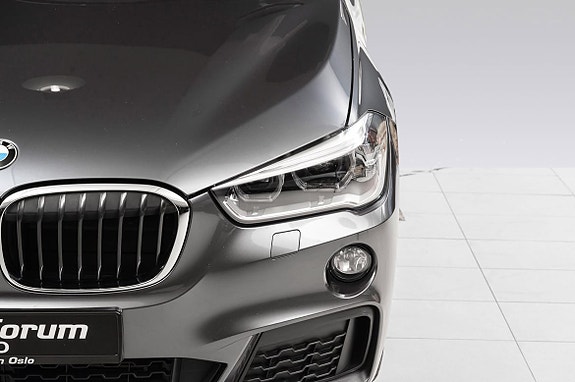 Sportslig frontprofil med M Sport detaljer og eksklusiv finish.