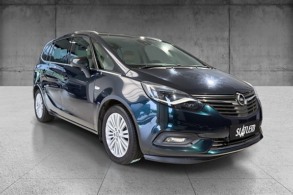 Opel Zafira Tourer 12 of 30