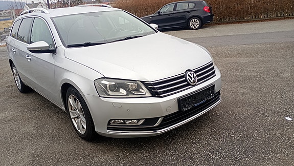 Volkswagen Passat 3 of 5