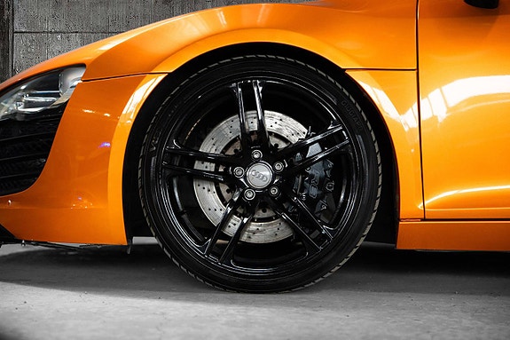 Audi R8 8 of 30
