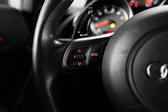 Audi R8 22 of 30