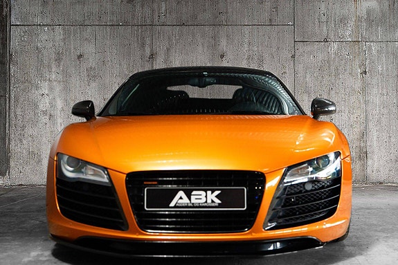 Audi R8 3 of 5