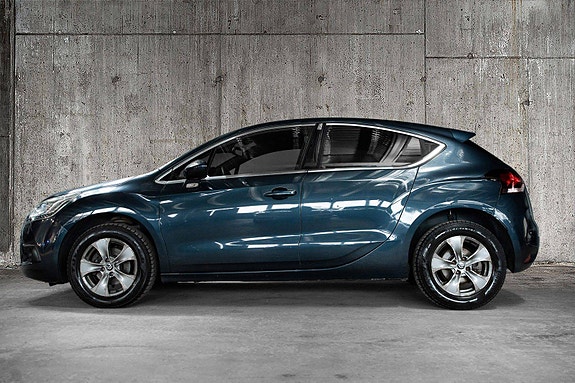 Citroen DS4 4 of 5