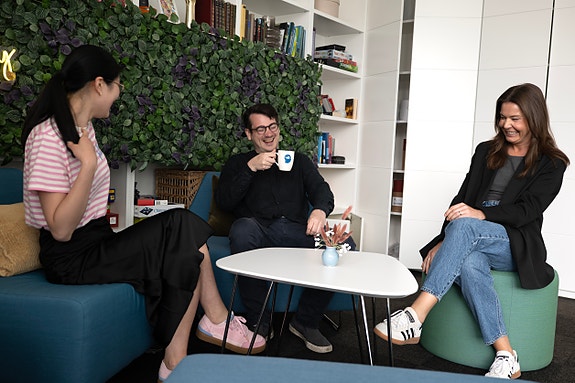 Tre kollegaer i sosial sone