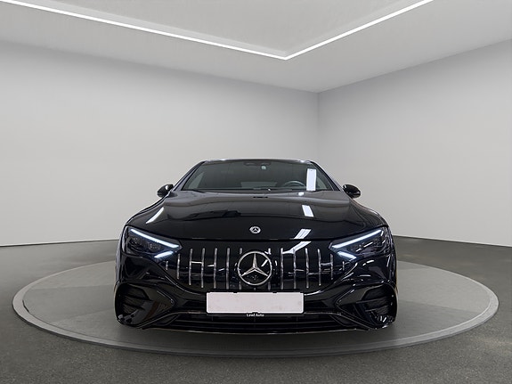 Mercedes-Benz EQE43 2 of 30