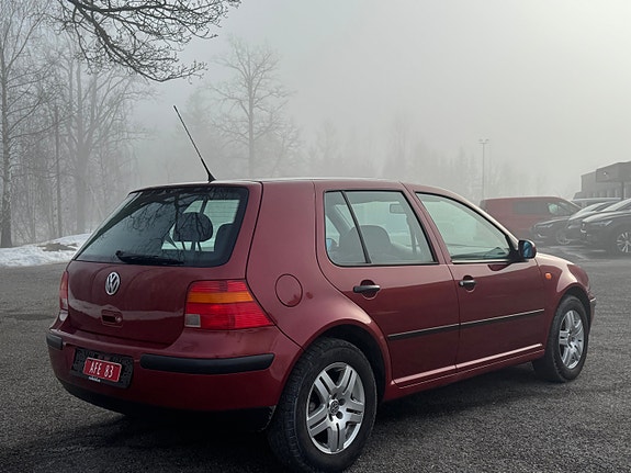 Volkswagen Golf Plus 5 of 5