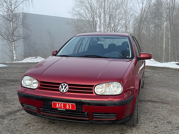 Volkswagen Golf Plus 2 of 5