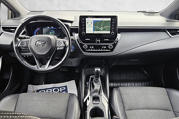 Toyota Corolla 15 of 29