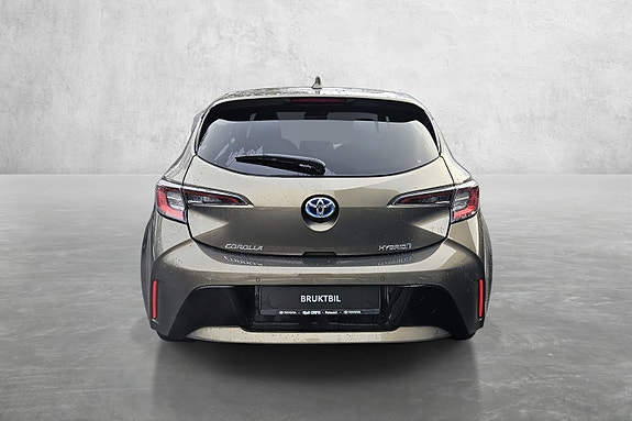 Toyota Corolla 4 of 29