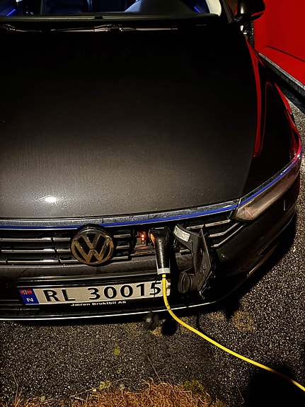 Volkswagen Passat 23 of 30