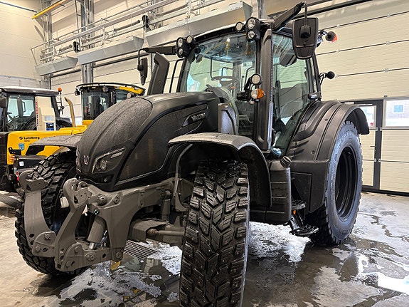 Valtra N174D LASTER FRONTHYDRALIKK + + + 2 ÅRS GARANTI 2019, kr 1 149 000,-
