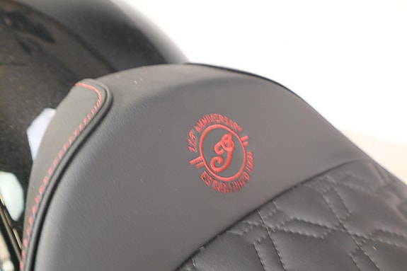 INDIAN Scout Bobber 26 of 28